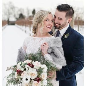 NWOT Tion Design Faux Chinchilla Grey Shrug Wrap